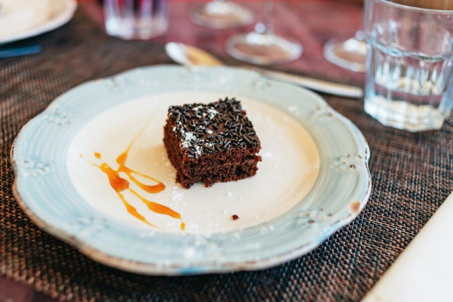 Porto: Douro Valley with Winery Lunch, Tastings & Cruise - Family estate visit: guided tour, tastings, and lunch that’s actually the meal