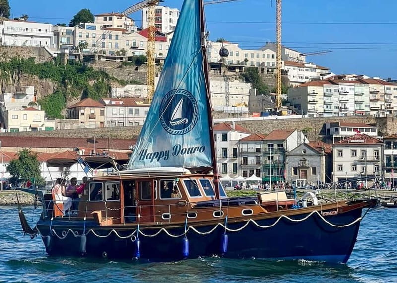 Porto: Exclusive Douro Cruise on a Classic Boat - What’s Included Onboard (And What That Means for Your Day)