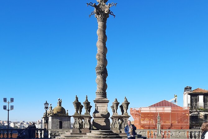Porto Full-Day Tour with Douro River Cruise and Port Wine Tasting - Port tasting and snacks: what you get during the cruise