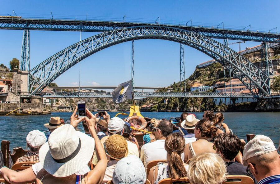 Porto: Guided Tour by Tuk-Tuk & Optional Douro River Cruise - Key things I’d zero in on