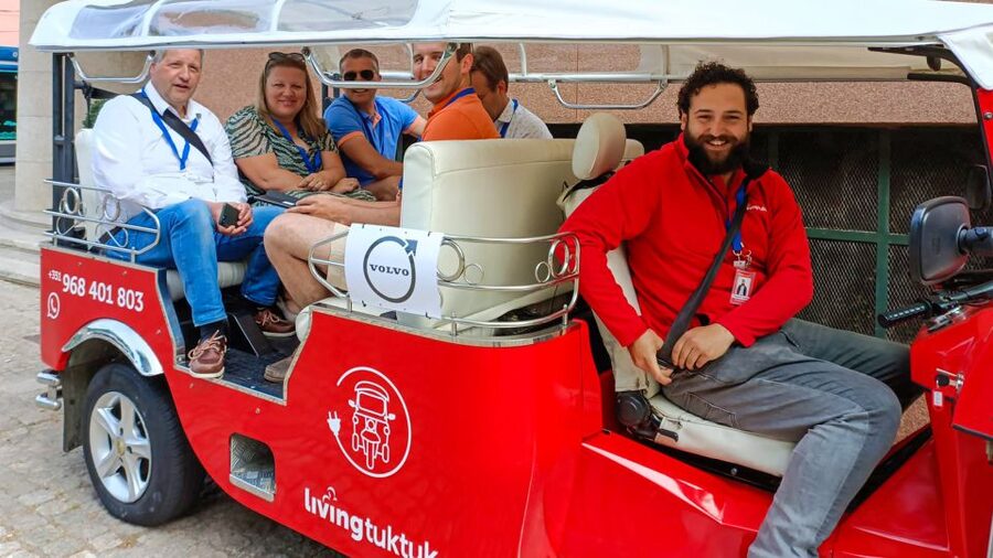 Porto: Guided Tour by Tuk-Tuk & Optional Douro River Cruise - Stock Market Palace and Miragaia, the satisfying end before the river