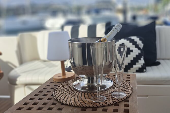 Porto: Luxury Yacht Cruise on the Douro River and Estuary Reserve - The price question: is $59.13 worth it?