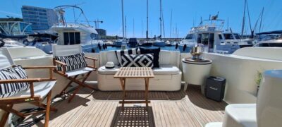 Luxury Yacht Tour of the 6 Bridges and Douro Estuary