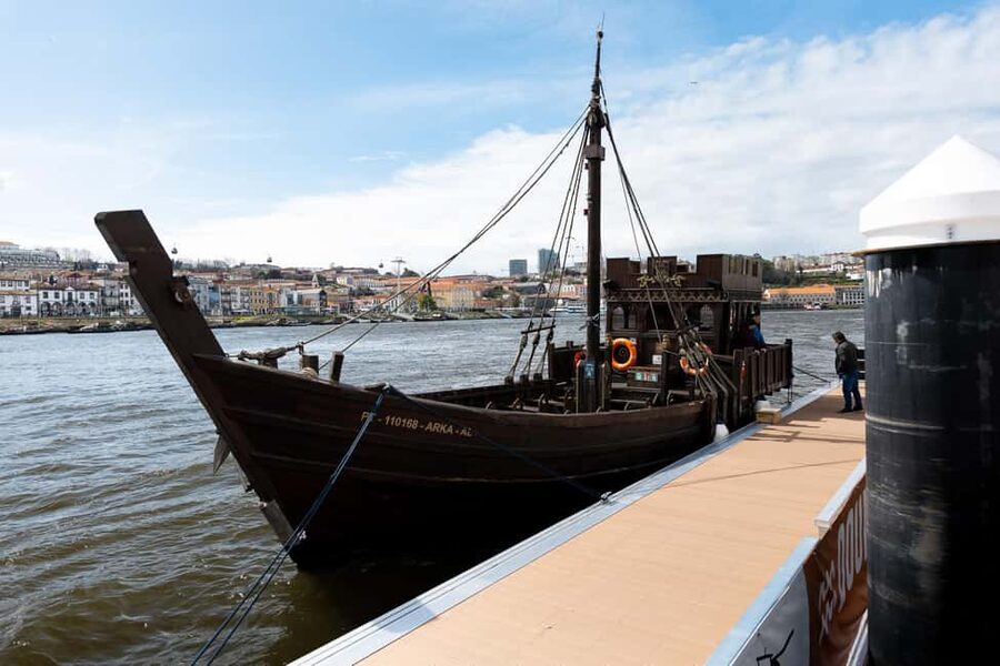 Porto: Pirate Ship Cruise on the Douro River - What You Can Bring: Drinks, Snacks, and a Pet