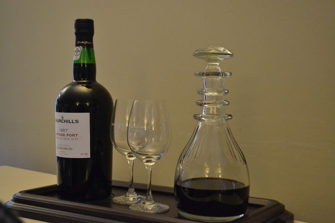 Porto: Port and Douro Wine Walking Tour With 9 Wine Tastings - The Port basics and Douro comparisons you will actually use