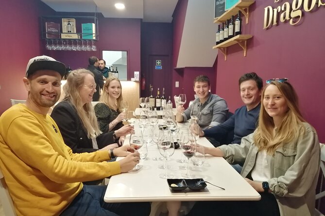 Porto: Port and Douro Wine Walking Tour With 9 Wine Tastings - Meeting at Posto de Turismo de Gaia and the walking pace