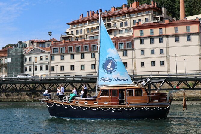Porto: Private Classic Boat on the River Douro - Sailing the six bridges of Porto, in a real viewing order