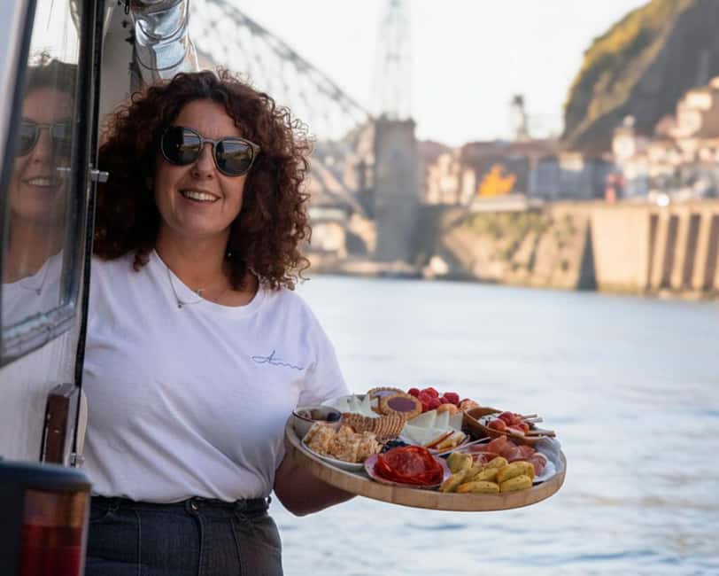 Porto: Private Douro River Cruise – 6 Bridges & Sunset - Price and value: what you get for $82 in real terms