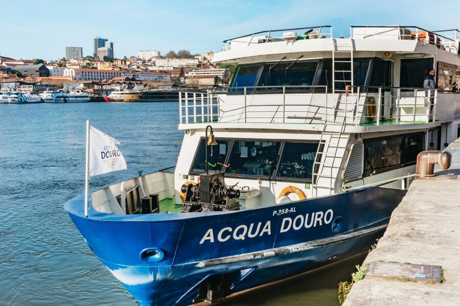 Porto - Régua - Porto Upstream Douro Cruise & Tour - Audio Guides and Live Commentary: Four Languages, One River Story