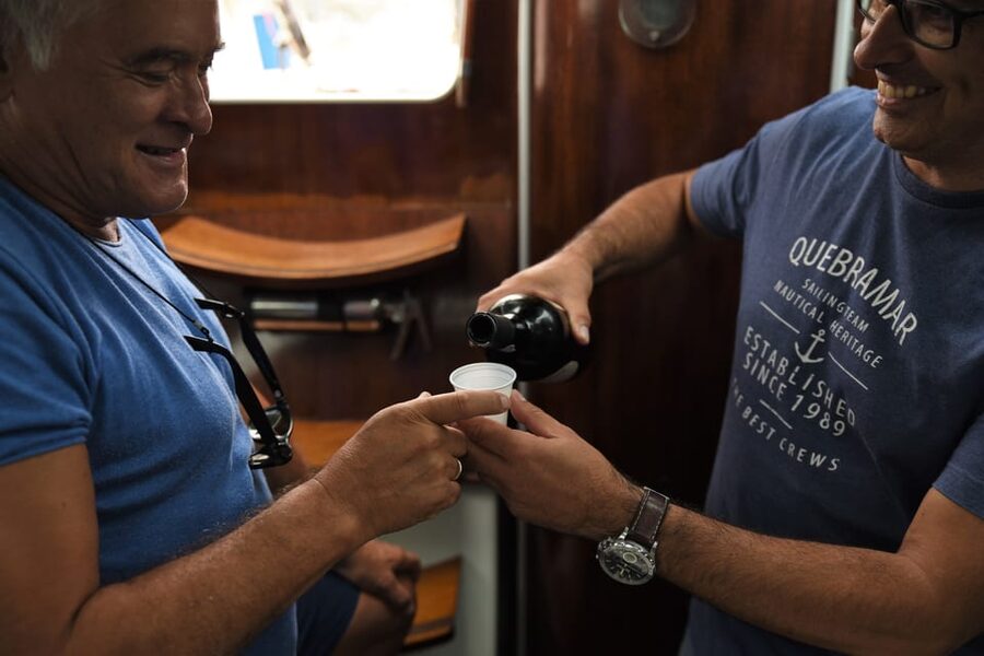 Porto: Sail the Douro River Private 3-Hour Cruise - The best guides make it more than a scenic ride