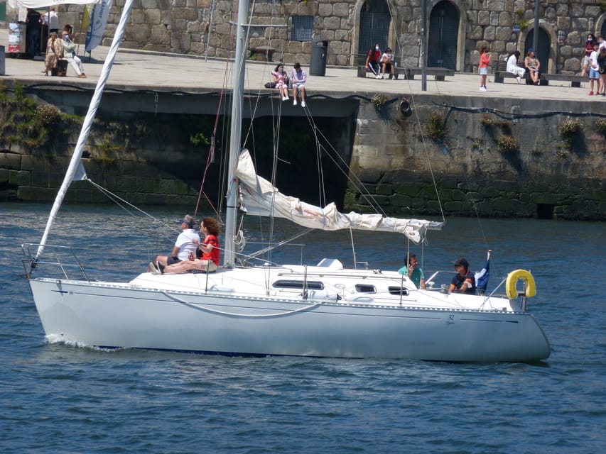 Porto: Sail the Douro River Private 3-Hour Cruise - Value for the price: why $223 can work for couples