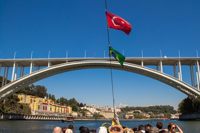 Porto Six Bridges Panoramic Cruise on the Douro River - How to get more out of the narration when audio is hit or miss