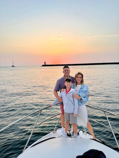 Porto: Small-Group Douro River Sunset Cruise with Drink - Santa Marinha e São Pedro da Afurada: a quick orientation by the riverfront