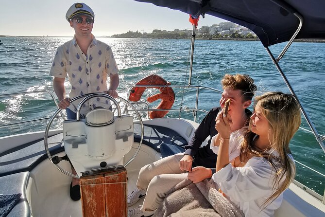 Porto: Sunset or Daytime, Charming Sailboat Cruise on the Douro River - The Welcome Drink Moment: Porto Tónico and Settle-In Vibes