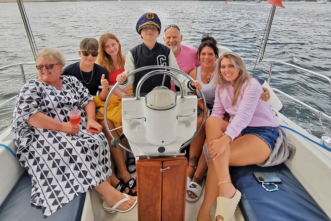 Porto: Wine and cheese tasting on a sailboat on the Douro River - Wine and cheese tasting on the water, done like a real flow