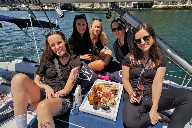 Porto: Wine and cheese tasting on a sailboat on the Douro River - Micro gourmet space: a shopping stop that actually matches the tasting
