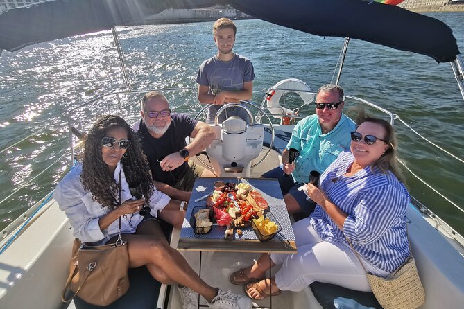 Porto: Wine and cheese tasting on a sailboat on the Douro River - Cais de Gaia and Jardim do Morro: where the river meets the viewpoints