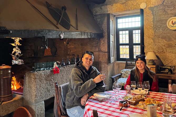 Private 4wd adventure in DE Douro: lunch, wine tasting and boat - Private Douro 4WD: A Full Day That Actually Feels Like the Valley