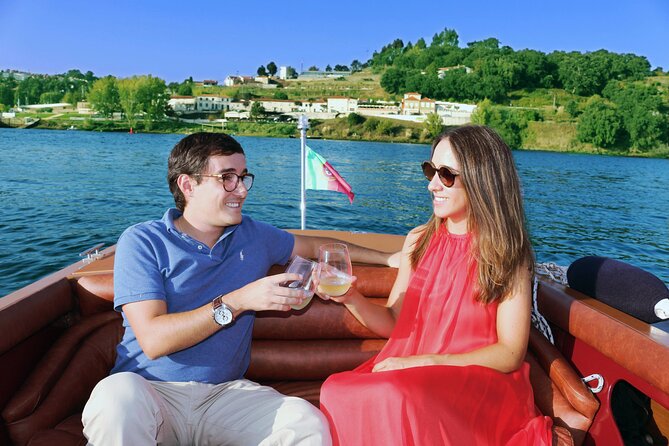 Private Boat Tour - Ricky's Douro - Stop 1: Luis I Bridge Views From a Comfortable Couch