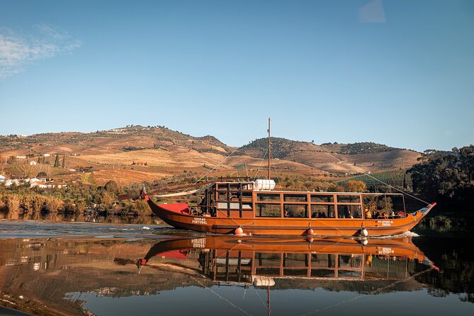 Private Douro Valley Tour: Boutique Winery & River Cruise - One hour on the Douro River: scenic cruise without the hassle