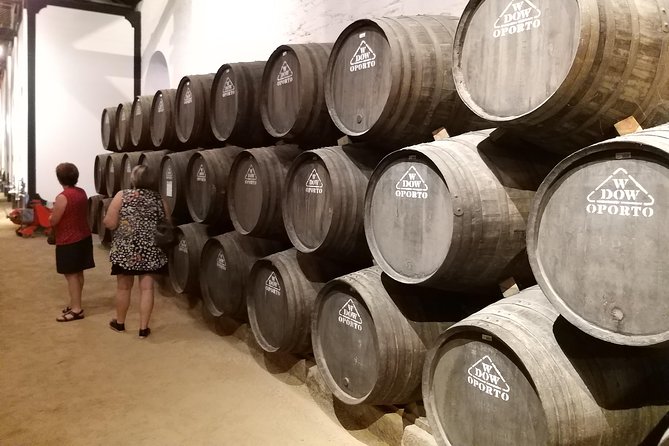 Private Tour to stunning Douro Valley and most renowned wineries - Provesende and Casal de Loivos: UNESCO Views in Two Short Stops