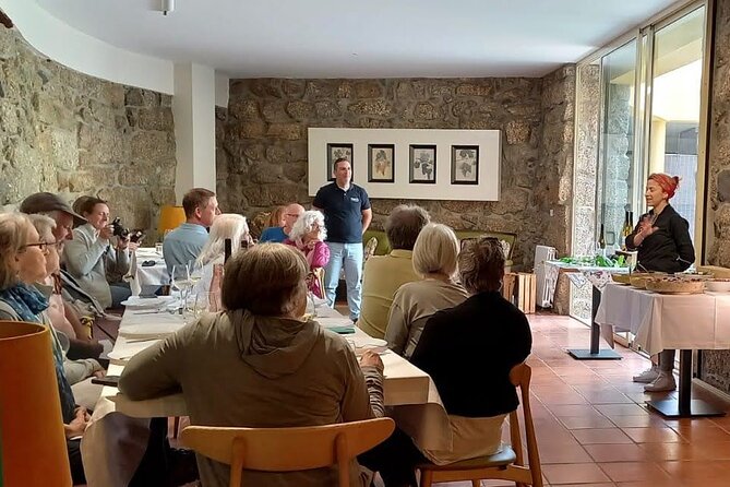 Private Wine Tour Vinho Verde & Douro - Price and logistics: what $1,003.72 per person really buys