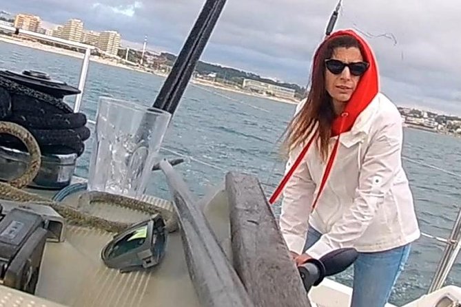 Sailing boat trip on the coast of Porto and on the river Douro - Skipper, conversation, and the small-group pace