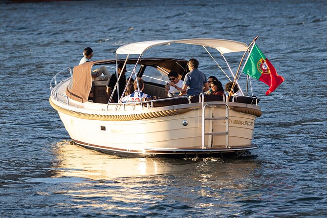 Small-Group Six Bridges Douro River Cruise in Porto with Drinks - Port Tasting on Board: White Port and Port Tonic Options