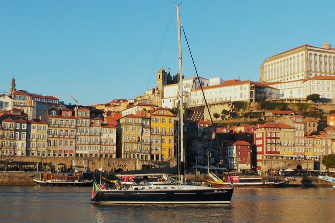 The Best Douro Boat Tour - Boat comfort details that make 90 minutes easier