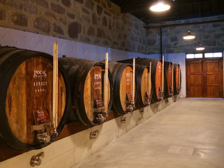 Vila Nova de Gaia: Winery Tour with 2 DOC Douro & 1 Port - Buying your bottles at the Poças store, and how to do it smart