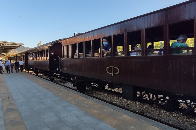 Visit Pinhão : Farm, Wine Tasting, Panoramic Cruise - Weather, Timing, and the Chilly Boat Reality